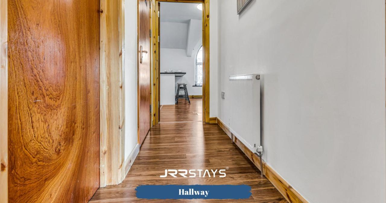 Cardiff - Quirky 1 Bedroom, Sleeps 3, Wi-Fi - Jrr Stays Buitenkant foto